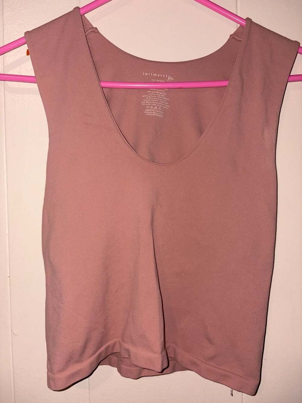 Intimately Free People Seamless V-Neck Cropped Tank Top - Picture 2 of 4